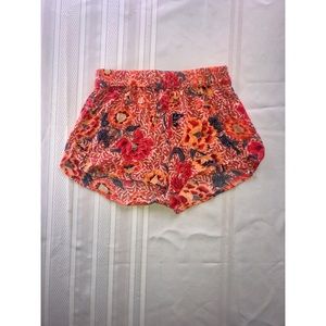 Comfy colorful shorts